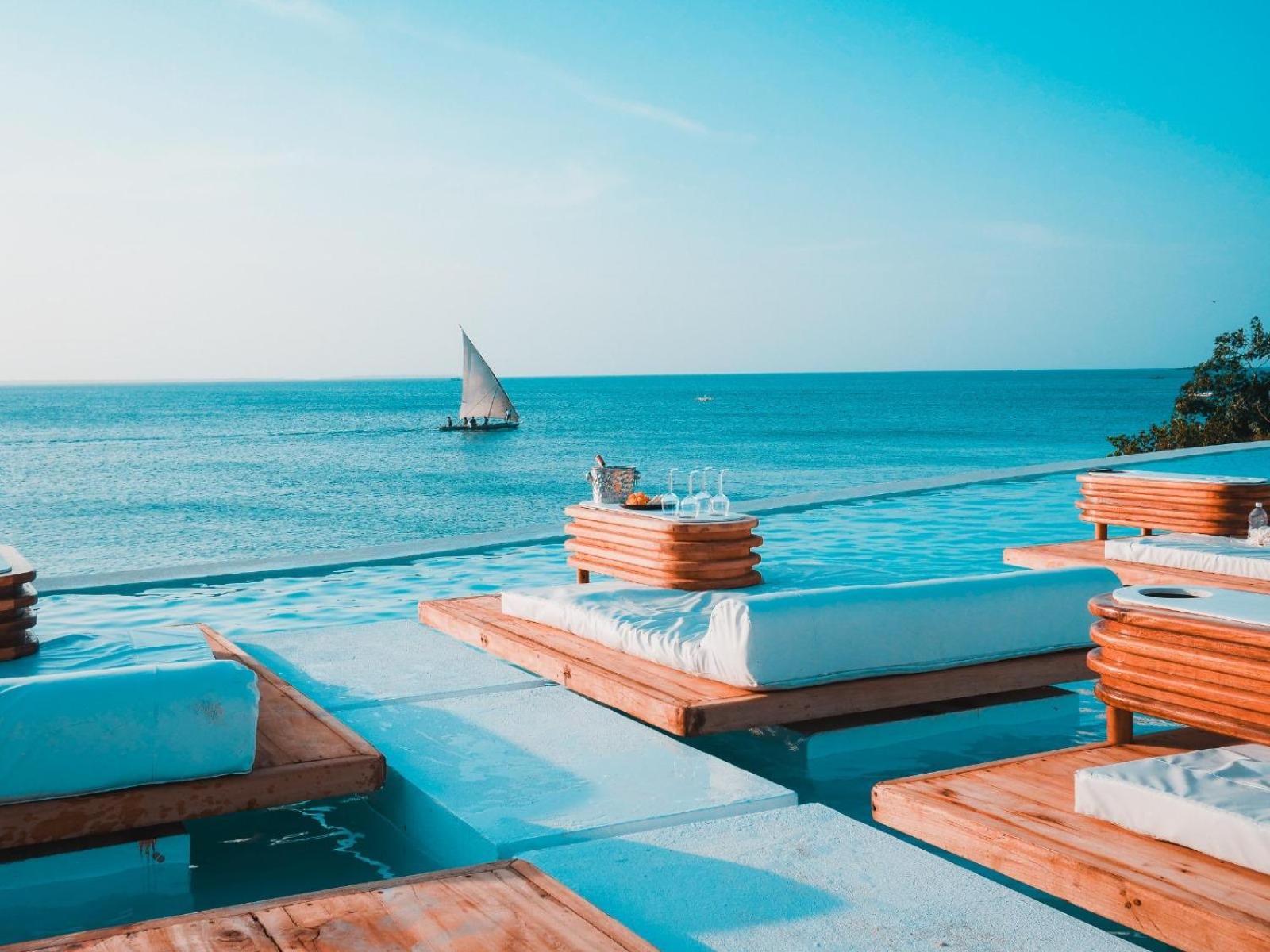 Le Saint Tropez Hotel Kidoti Exterior photo
